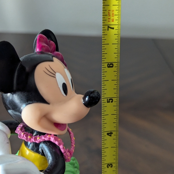 Minnie Mouse Hula Dance Bobble Figure - Picture 9 of 9